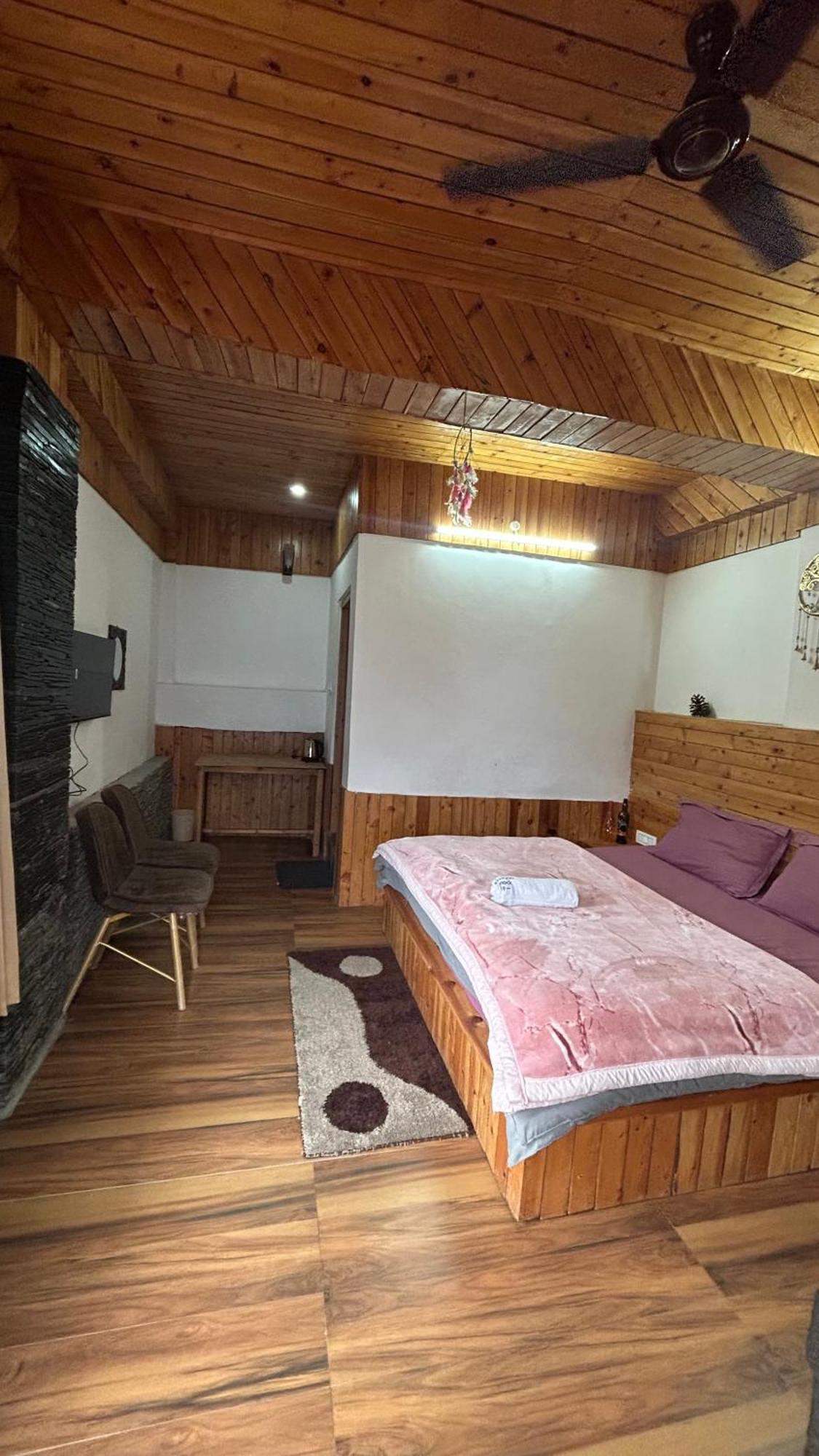 The Himalayan Sukoon Villa Near Jibhi Banjār 외부 사진