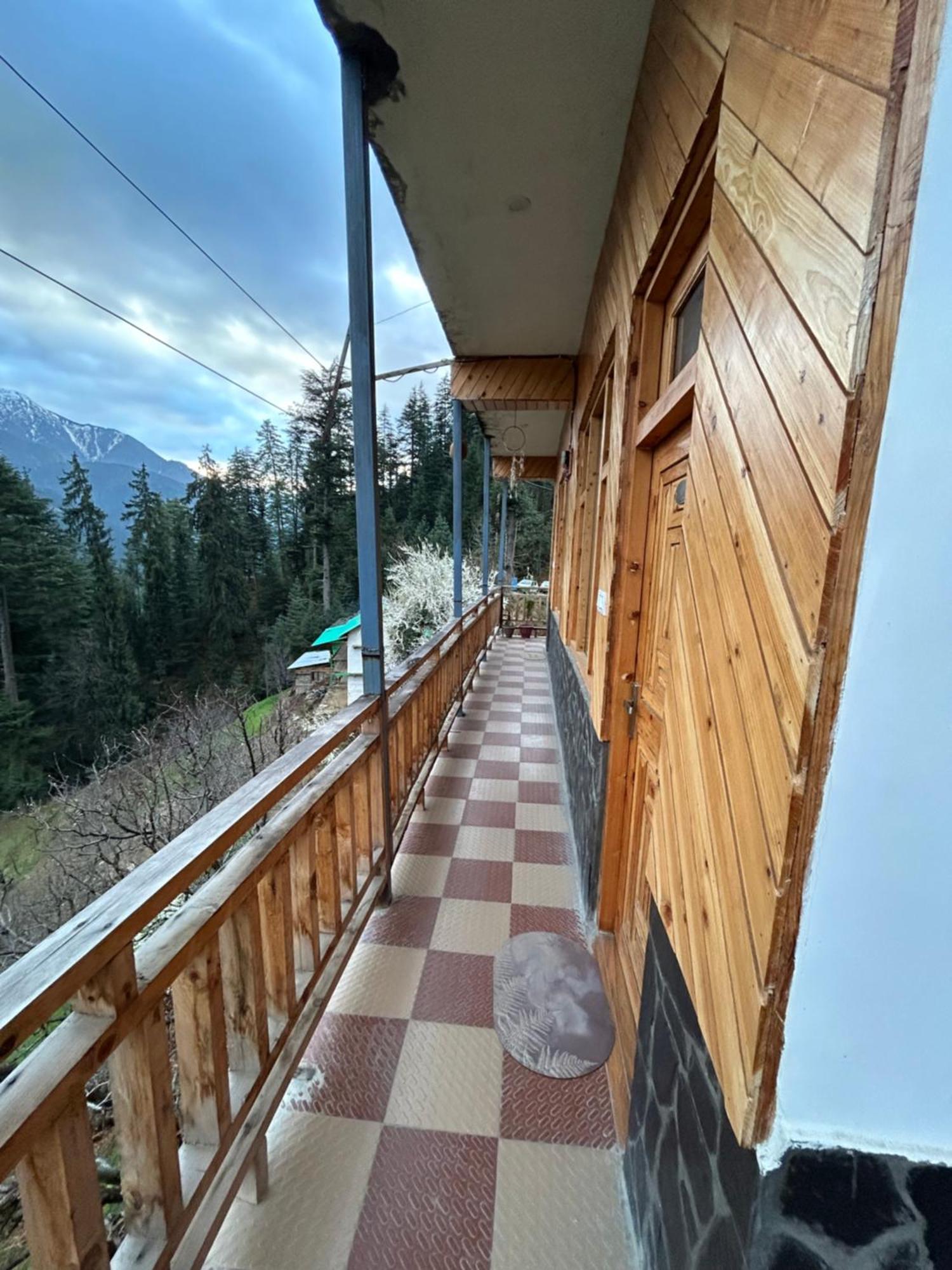 The Himalayan Sukoon Villa Near Jibhi Banjār 외부 사진